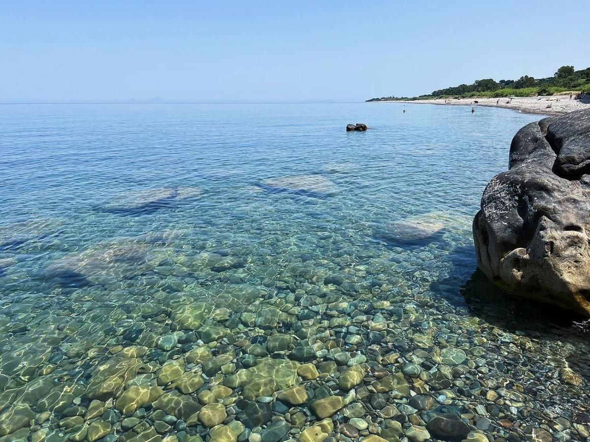 Villetta Sul Mare Acquedolci Eksteriør billede