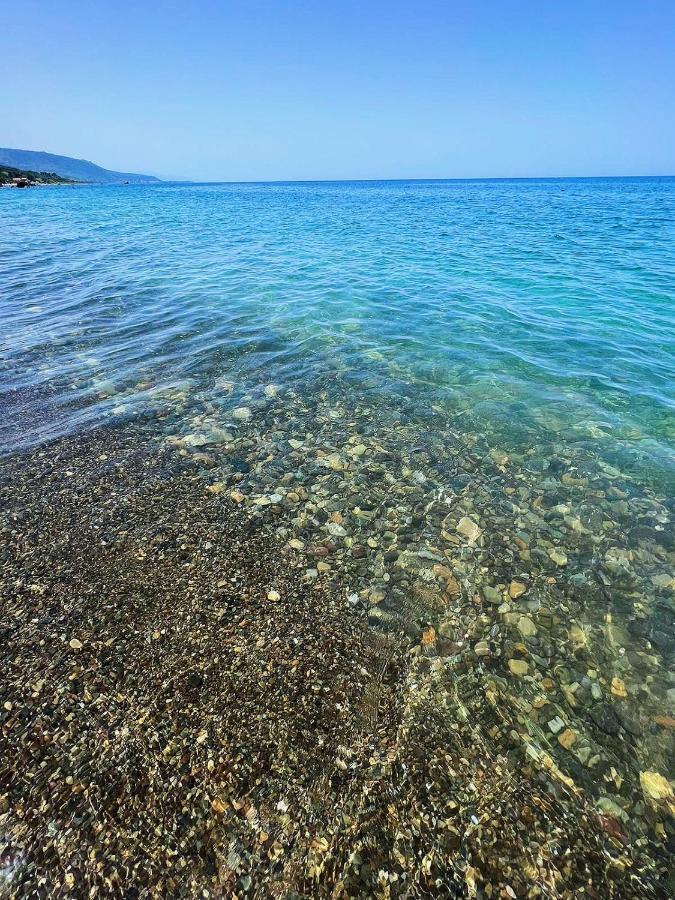 Villetta Sul Mare Acquedolci Eksteriør billede