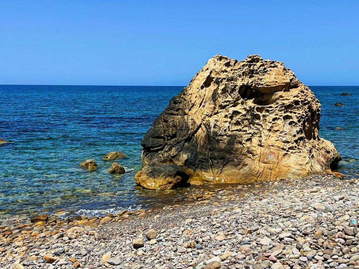 Villetta Sul Mare Acquedolci Eksteriør billede