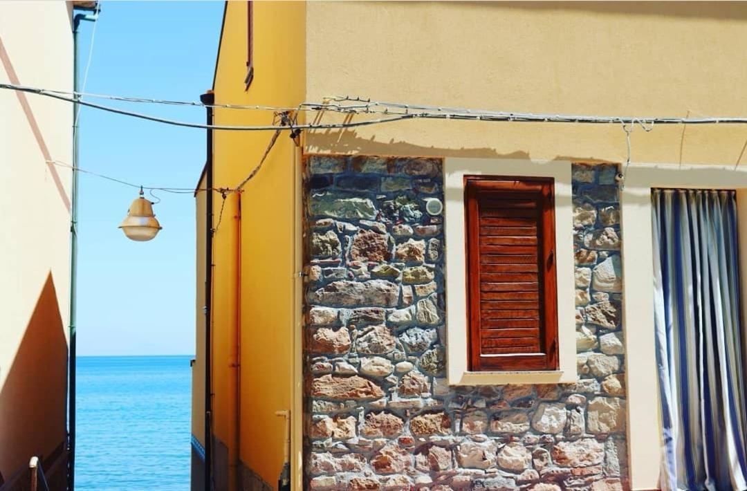 Villetta Sul Mare Acquedolci Eksteriør billede